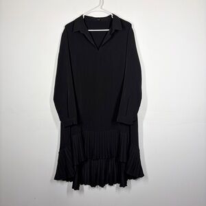 Ruti Black Pleated Hem Dress Size 3 or US Large